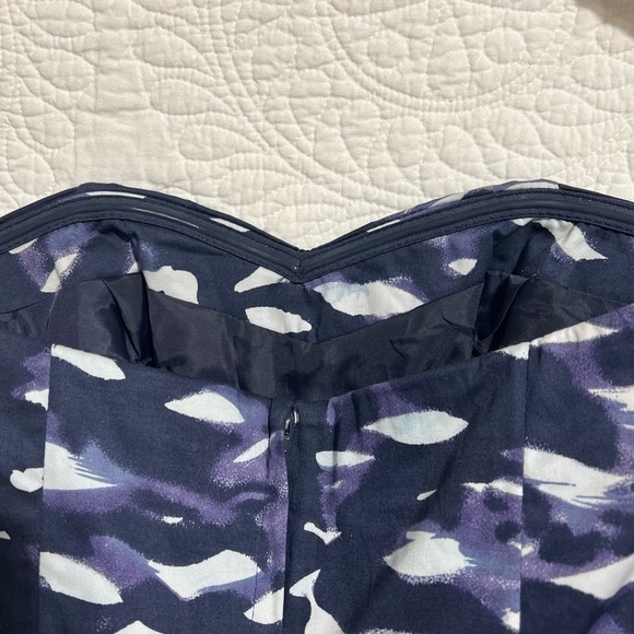 H&M Blue & White Strapless Fit & Flare Mini Dress, Size 4 -#271 - Picture 11 of 13